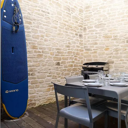 Holiday home Maison Sablaise Renovee Avec Gout, Idealement Situee, Proche Et Commerces Quartier Arago - 6 Personnes