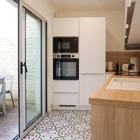 Σπίτι διακοπών Maison Sablaise Renovee Avec Gout, Idealement Situee, Proche Et Commerces Quartier Arago - 6 Personnes *