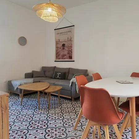 Maison Sablaise Renovee Avec Gout, Idealement Situee, Proche Et Commerces Quartier Arago - 6 Personnes Σπίτι διακοπών *